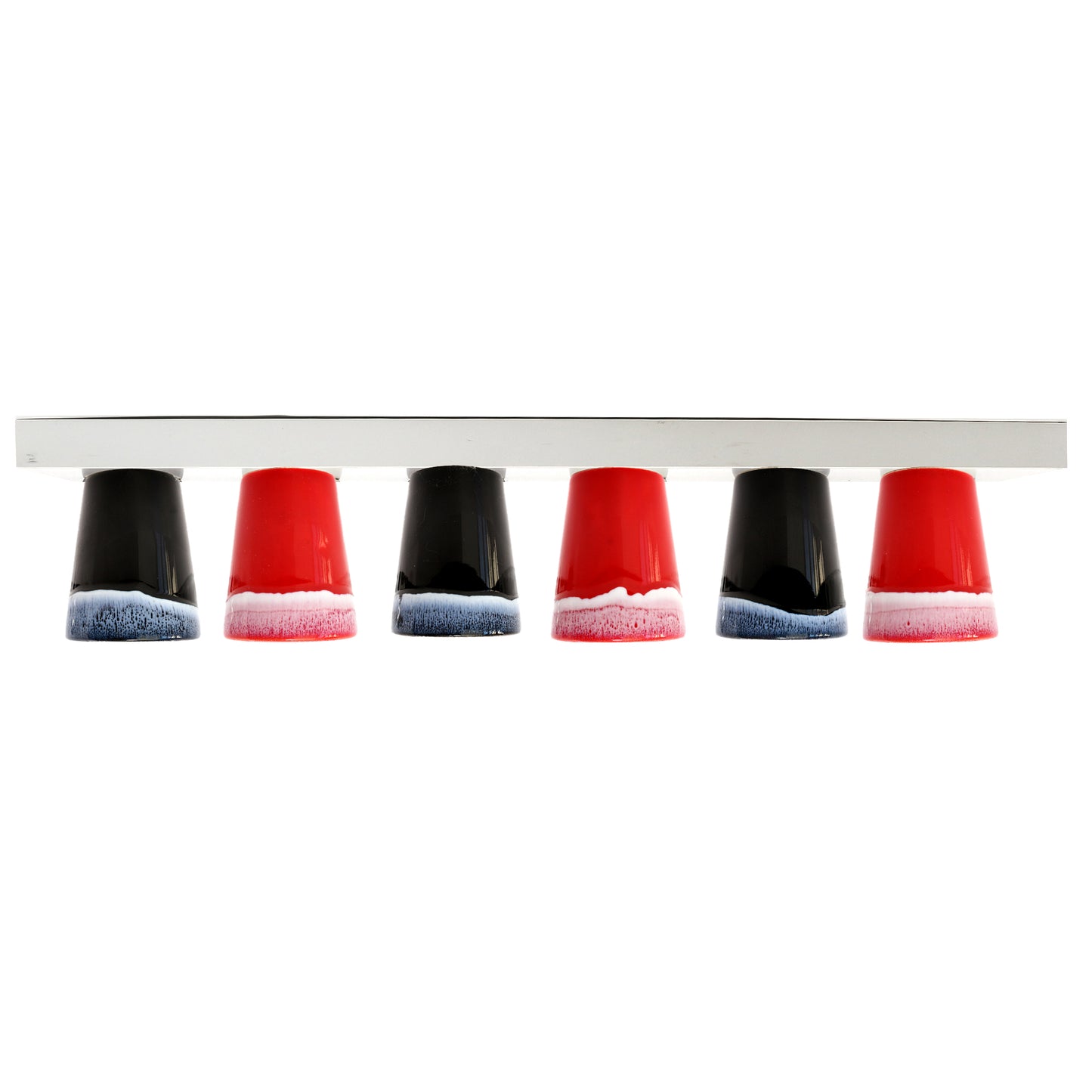 Espressotassen Set (6 x 50ml). Moderne magnetische Espressotassen inkl. Magnetbrett. Größe: 65mm Ø 55 mm, Farbe: Rot/Schwarz Schwarz/Rot