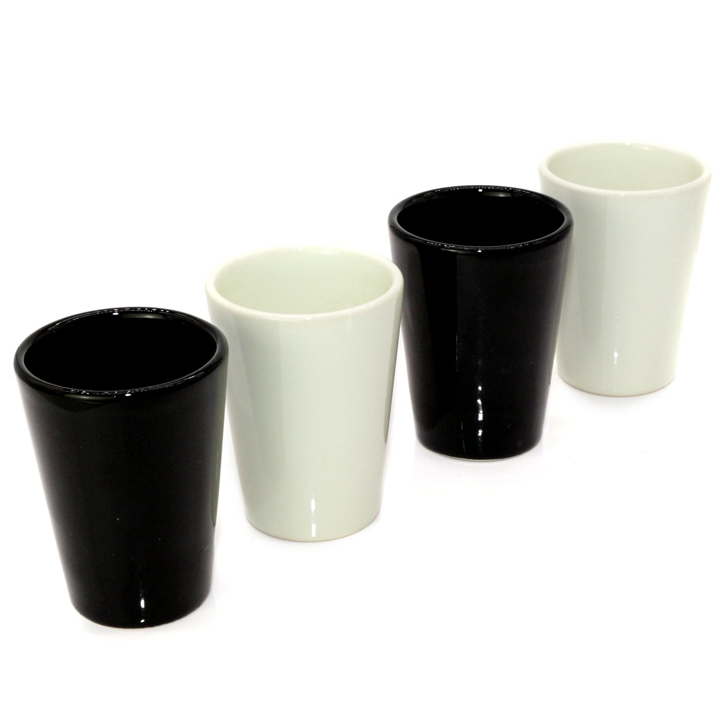 Espressotassen Set (4 x 100ml). Moderne Espressotassen. Größe: 85mm Ø 65 mm, Farbe: Creme/Schwarz