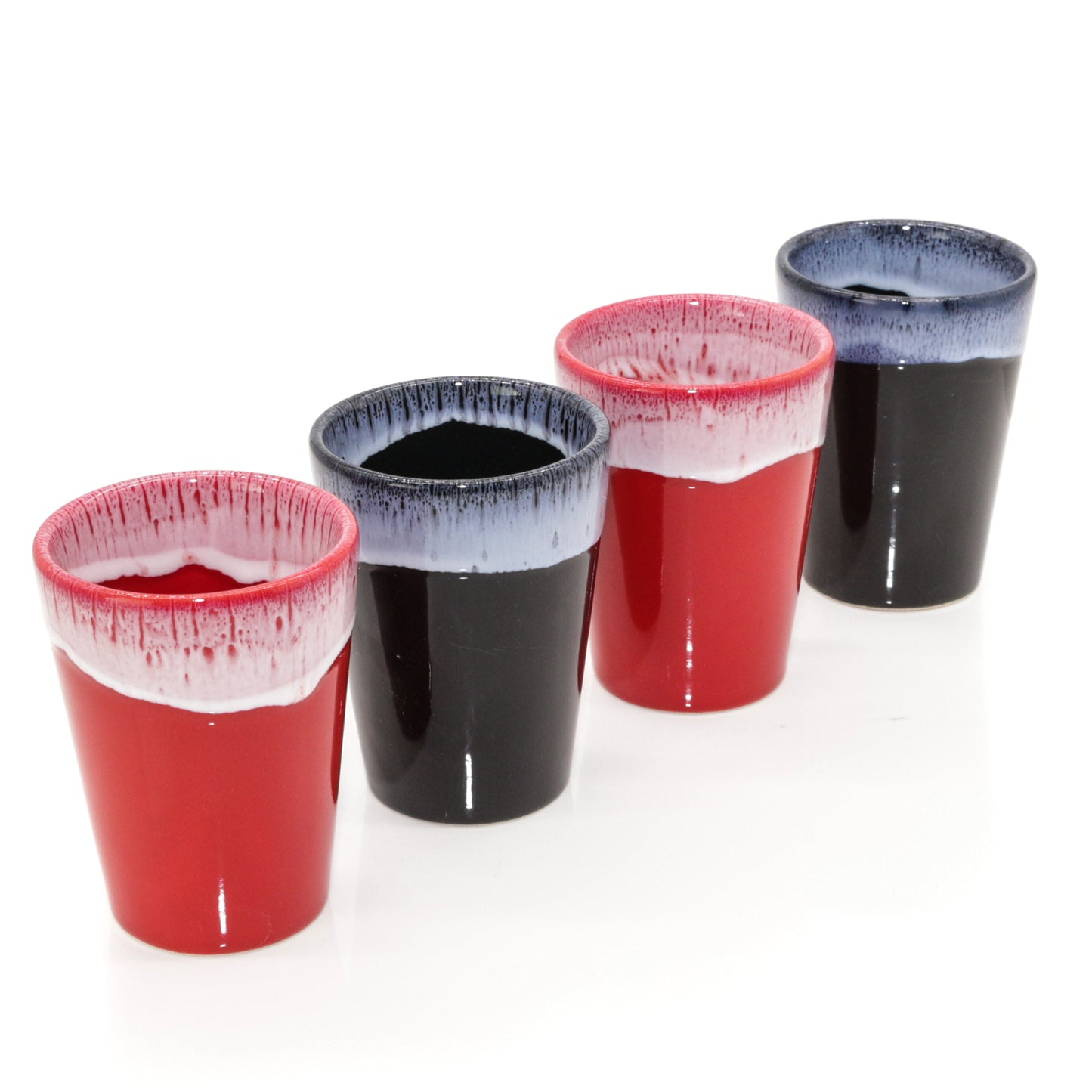 Espressotassen Set (4 x 100ml). Moderne Espressotassen. Größe: 85mm Ø 65 mm, Farbe: Rot/Schwarz